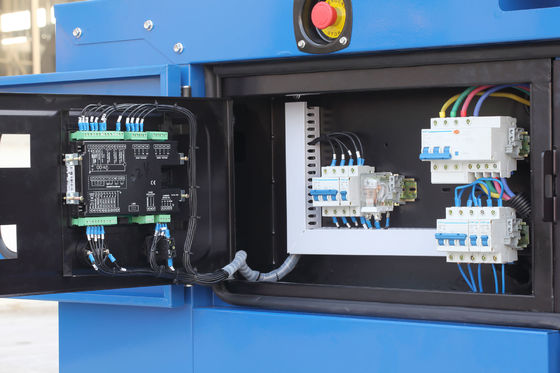 Cummins dizel jeneratör seti, yüksek kaliteli Alternatör 16KW ile orijinal motorla çalışır. 1500KW'a kadar.