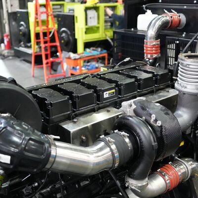 Yanmar Akıllı Güç Genset 45kW 56KVA Sessiz Dizel Jeneratörler Enerji Santrali Alternatörü Su Soğutu taşınabilir Dizel Jeneratör