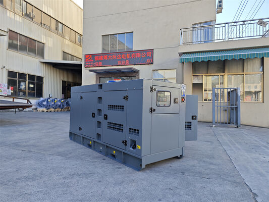 Factory Price Open/Silent Type Doosan Diesel Generator 520KW/650KVA Power Supply Water Cooling